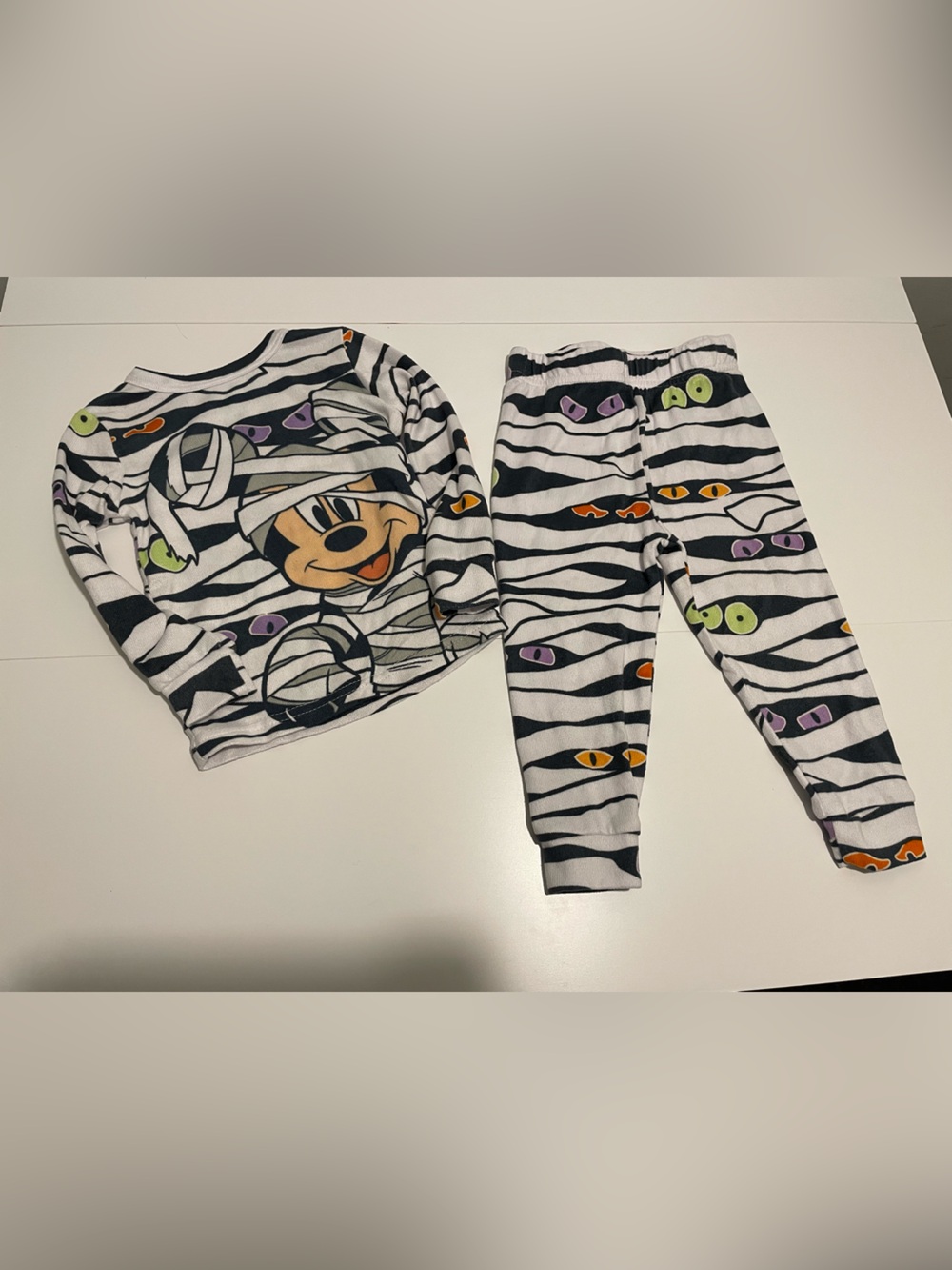 Disney Brand Mickey Mouse Toddler Size 2T Halloween Mummy Pajama Set